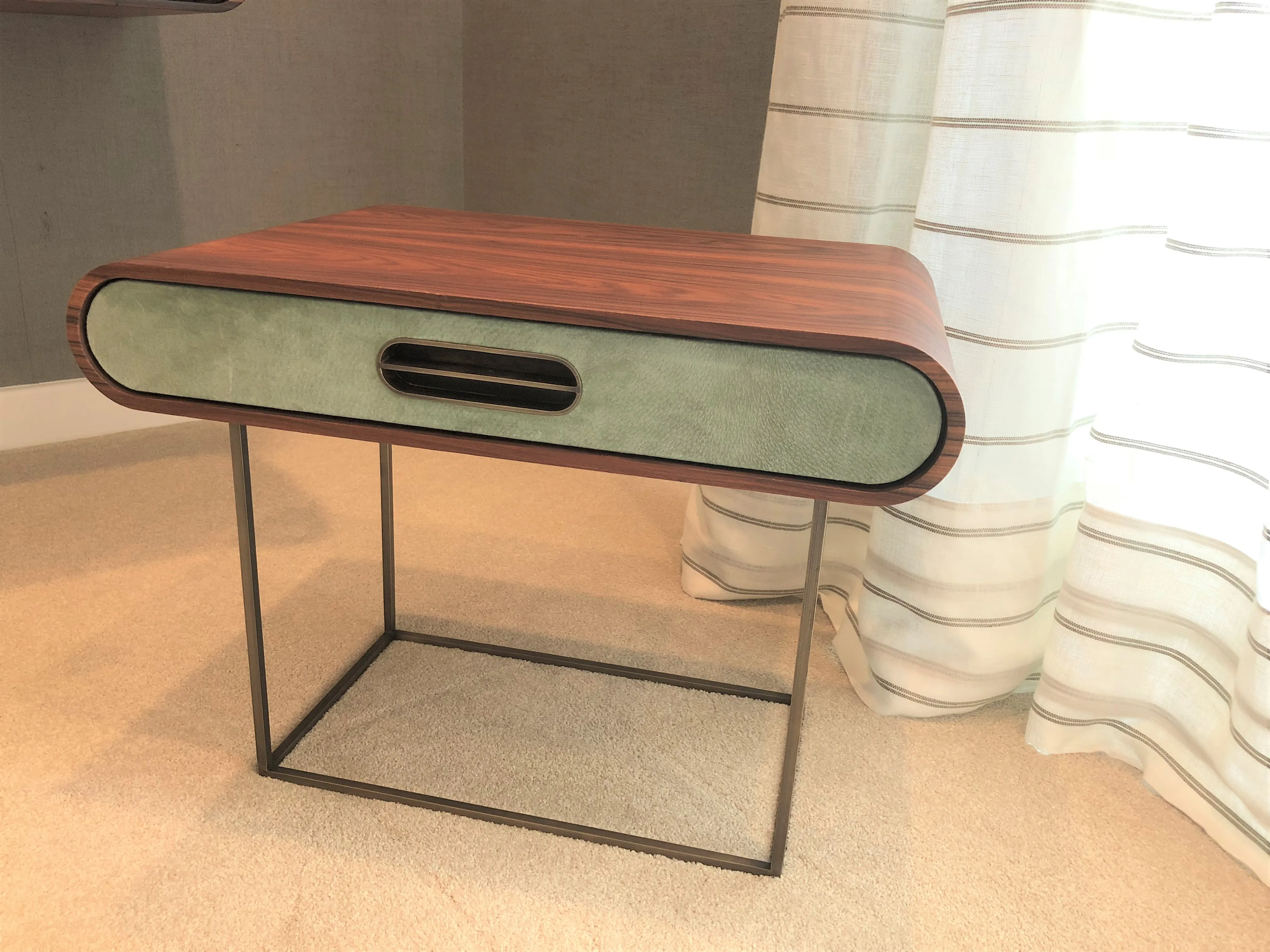 Mesa de Cabeceira Katarina